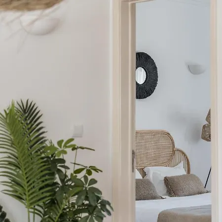 Casa Boma - Lighting With Private Balcony - Campolide I شقة Lisboa